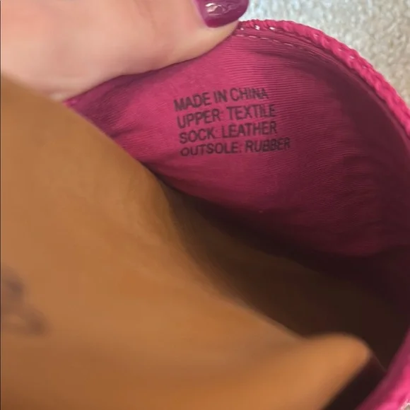 Pink and White Checkered Crochet Slippers - Picture 3 of 5